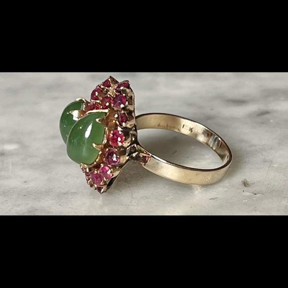 10k Vintage rose Gold ruby and Jade Moi et Toi ring - Picture 6 of 8